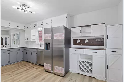 210 N Renville Street, Winthrop, MN 55396 - Photo 9