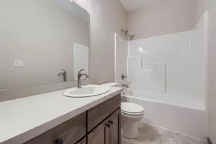 2557 County Rd I, Mounds View, MN 55112 - Photo 21