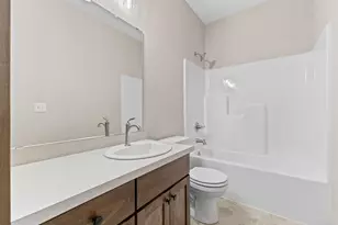 2557 County Rd I, Mounds View, MN 55112 - Photo 25