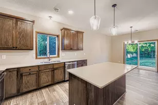 2557 County Rd I, Mounds View, MN 55112 - Photo 11