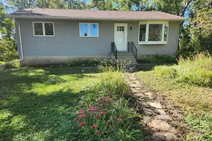 68540 300th St, Hartland, MN 56042 - Photo 5