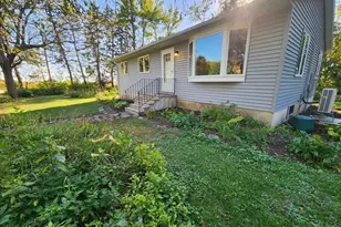 68540 300th St, Hartland, MN 56042 - Photo 3