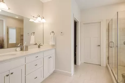 121 Viking Court, Mankato, MN 56001 - Photo 9