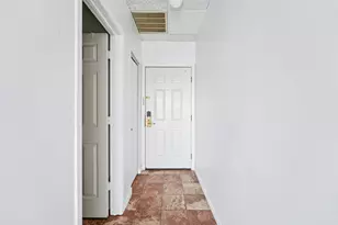 431 S 7th St, Minneapolis, MN 55415 - Photo 7