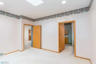 318 44th Avenue S, Moorhead, MN 56560 - Photo 17