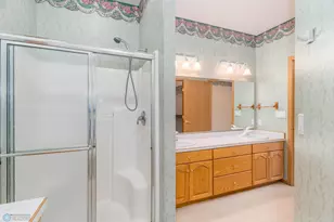 318 44th Ave S, Moorhead, MN 56560 - Photo 21