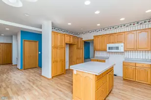 318 44th Ave S, Moorhead, MN 56560 - Photo 7