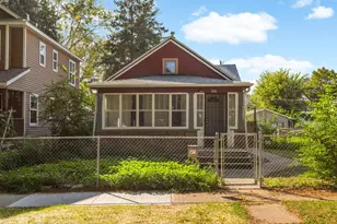 306 Burgess St, Saint Paul, MN 55117 - Photo 1