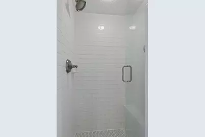 20355 Lakeview Avenue, Deephaven, MN 55331 - Photo 29