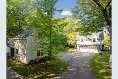 20355 Lakeview Avenue, Deephaven, MN 55331 - Photo 3