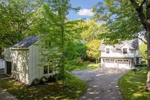 20355 Lakeview Ave, Deephaven, MN 55331 - Photo 3