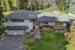 2167 Rosewood Ln N, Roseville, MN 55113 - Photo 1