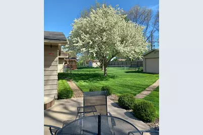 1115 Swanhill Drive, Albert Lea, MN 56007 - Photo 9