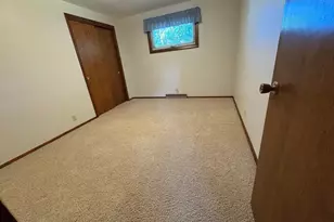 1115 Swanhill Dr, Albert Lea, MN 56007 - Photo 25