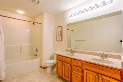 7803 Elm Grove Avenue, New Hope, MN 55428 - Photo 13