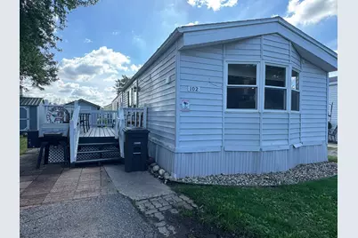 102 Southhaven Drive, Mankato, MN 56001 - Photo 1
