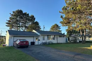 35 Garden Cir, Babbitt, MN 55706 - Photo 1