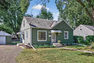 5237 Georgia Avenue N, Crystal, MN 55428 - Photo 1