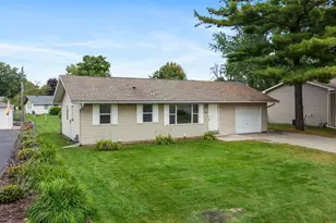 249 Elm Dr, Apple Valley, MN 55124 - Photo 1