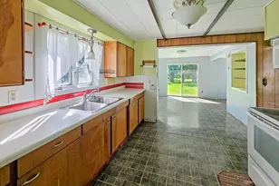 921 Old Ridge Rd, Greenbush, MN 56726 - Photo 5