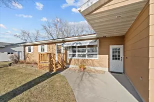 738 6th St S, Breckenridge, MN 56520 - Photo 5