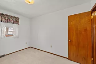 738 6th St S, Breckenridge, MN 56520 - Photo 39