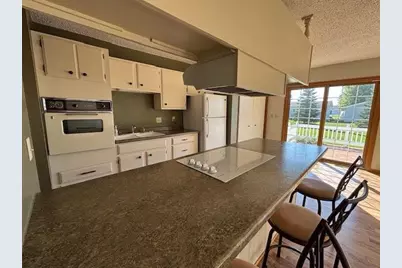 1114 Greenwood Street E, Thief River Falls, MN 56701 - Photo 9