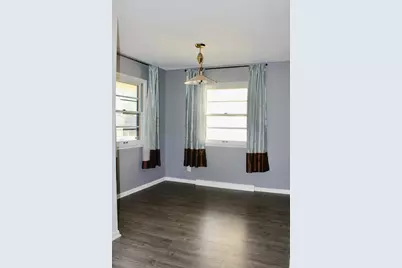 756 Rose Avenue E, Saint Paul, MN 55106 - Photo 3