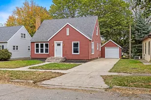 218 N Sherwood St, Ivanhoe, MN 56142 - Photo 3