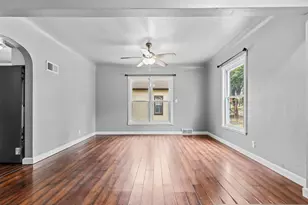 218 N Sherwood St, Ivanhoe, MN 56142 - Photo 11