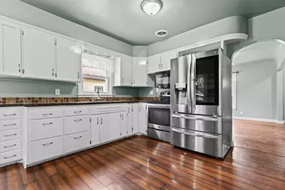 218 N Sherwood Street, Ivanhoe, MN 56142 - Photo 1