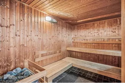 26 10th Street W #1807, Saint Paul, MN 55102 - Photo 27