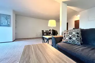 26 10th Street W, Saint Paul, MN 55102 - Photo 5