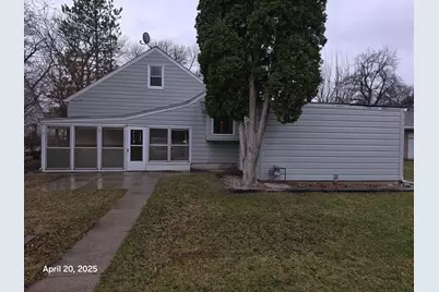 805 N Renville Street, Winthrop, MN 55396 - Photo 1