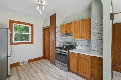 217 N Central Avenue, Truman, MN 56088 - Photo 9