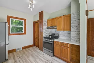 217 N Central Ave, Truman, MN 56088 - Photo 9