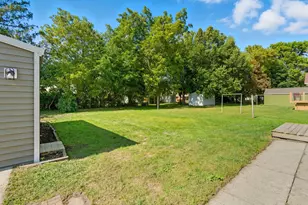 217 N Central Ave, Truman, MN 56088 - Photo 35