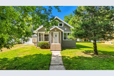 217 N Central Avenue, Truman, MN 56088 - Photo 1