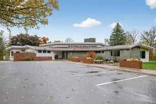 5650 Weatherhill Rd SW, Rochester, MN 55902 - Photo 3