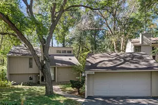 1805 Archer Ln N, Plymouth, MN 55447 - Photo 9