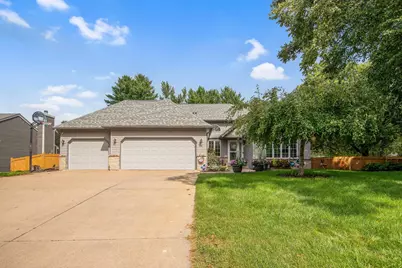565 Oak Creek Drive S, Vadnais Heights, MN 55127 - Photo 1