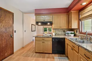 2729 Terrace Dr, Burnsville, MN 55337 - Photo 11