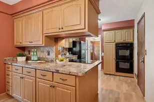 2729 Terrace Dr, Burnsville, MN 55337 - Photo 13