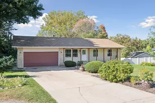 2729 Terrace Dr, Burnsville, MN 55337 - Photo 3