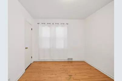 272 Butler Avenue E, West Saint Paul, MN 55118 - Photo 21