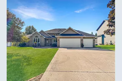 78 Dunbar Way, Mahtomedi, MN 55115 - Photo 1