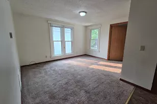 652 E 3rd St, Winona, MN 55987 - Photo 31