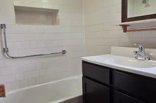 652 E 3rd St, Winona, MN 55987 - Photo 23