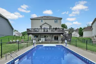 6745 Wildflower Dr S, Cottage Grove, MN 55016 - Photo 7