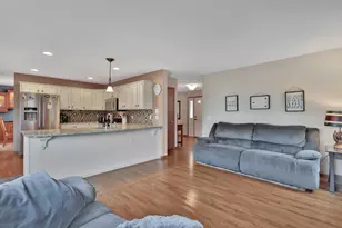 6745 Wildflower Dr S, Cottage Grove, MN 55016 - Photo 27